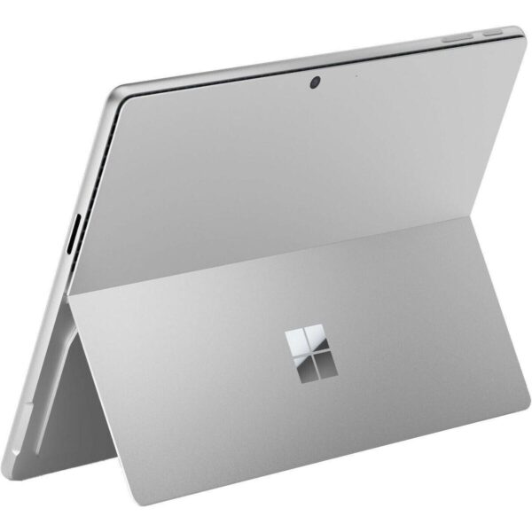 Microsoft Surface Pro 11 Copilot 13" (X1P-64-100) - 16 GB RAM, 256 GB SSD